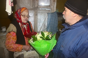 Совет ветеранов Токсово поздравил с юбилеем жительницу поселения